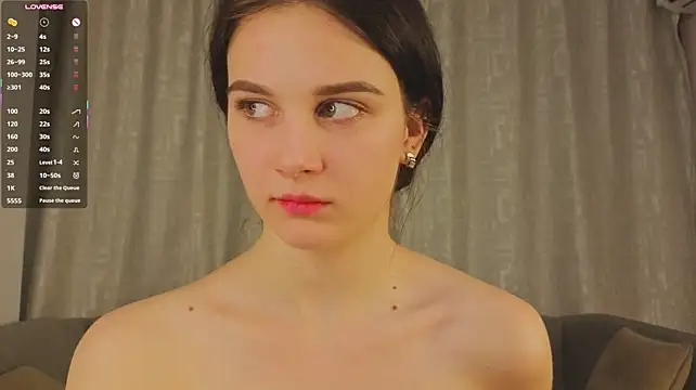 Chat XXX en directo de EnricaElis