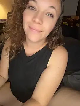 MistyNights live XXX chat
