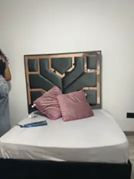 צ'אט XXX בשידור חי של Luna_ec