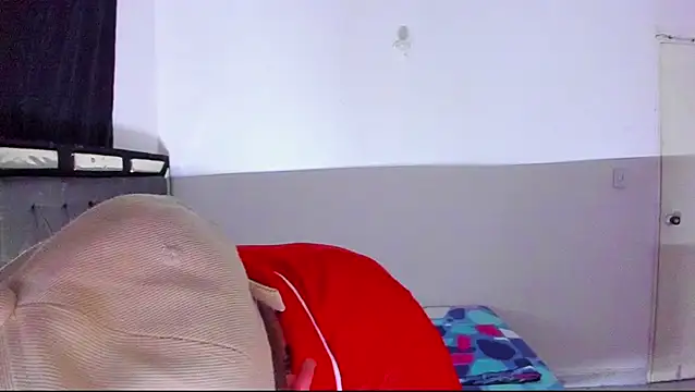 zeus_eddy লাইভ XXX চ্যাট