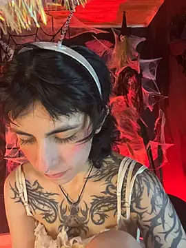 แชท XXX สดของ Lilith_X_Lucifer