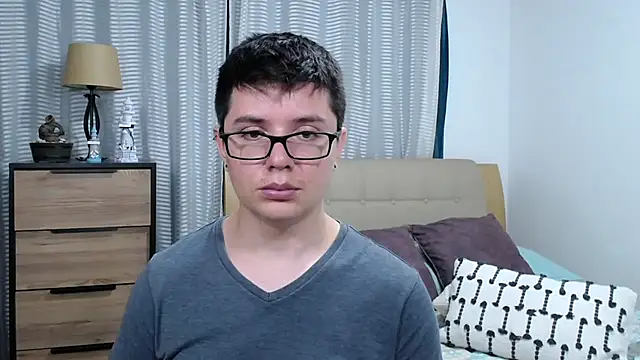 BlackFoXXX69 Live XXX-chat