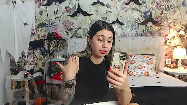 Chatroom XXX en direct de RoseDiamond06