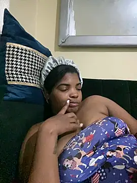 Mala0311 লাইভ XXX চ্যাট