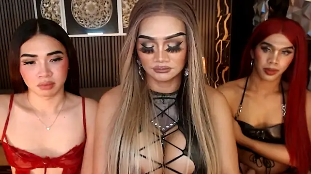 PrettyHorseCockTrans Obrolan Langsung XXX