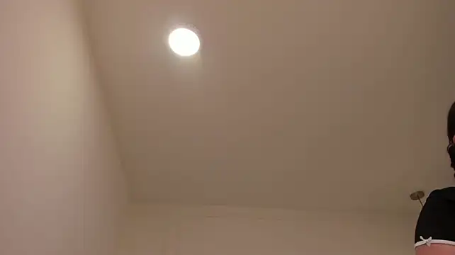 Chat +18 de cotton_doll ao vivo