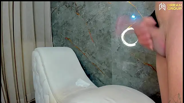 Yourslust_ – Naživo XXX chat