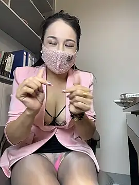 TopAlice566 Chat XXX in diretta