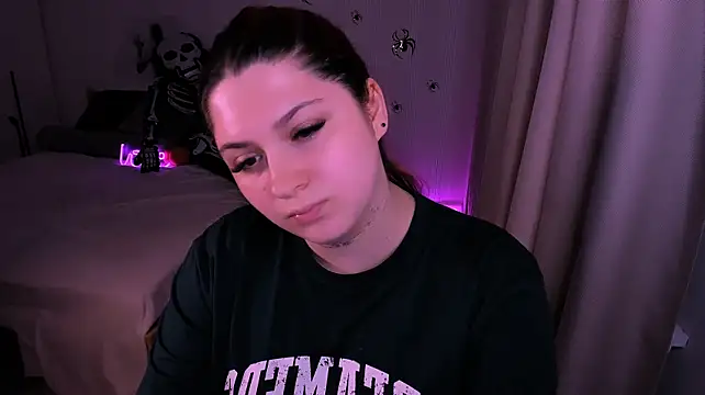 FieryMilena's Live XXX Chat