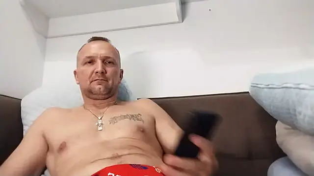 ALEX-BRUTALINn Live XXX chat