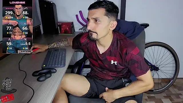 Živý XXX chat Marck_Muscle