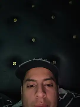 0p3nmind's Live XXX Chat