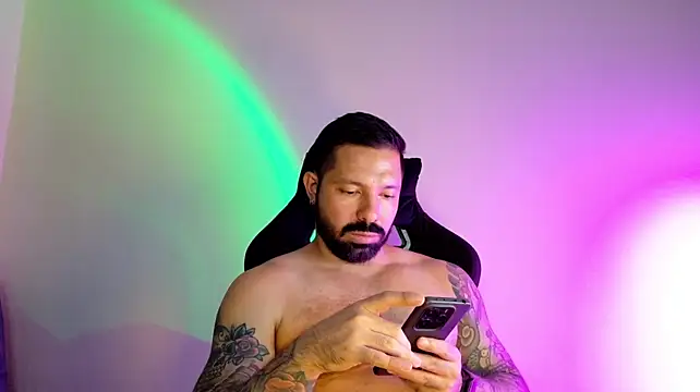Chat +18 de Pierre_Vidal ao vivo