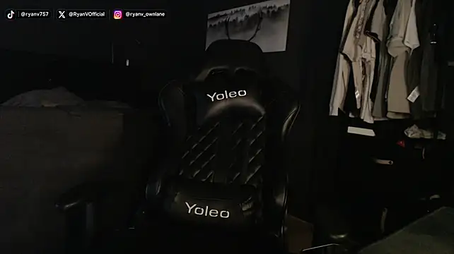 XXX chat uživo modela OnlyRyanOf