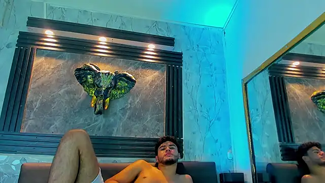 liam_genner_ Live XXX Chat