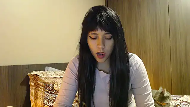juli_love11's Live XXX Chat