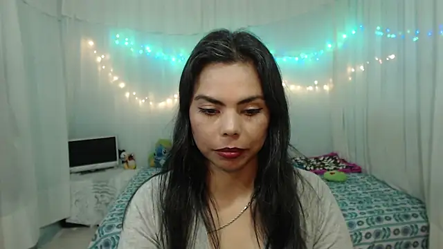 Chat +18 de ms_megan_shadow ao vivo