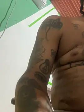 Viper_18's Live XXX Chat