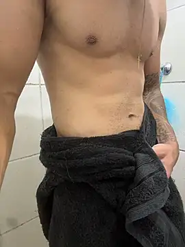 Yourman22cm's Live XXX Chat
