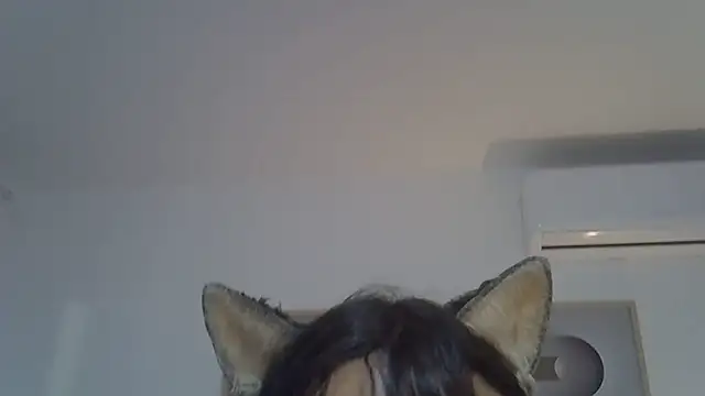 SkinnyKitten Live XXX-chat
