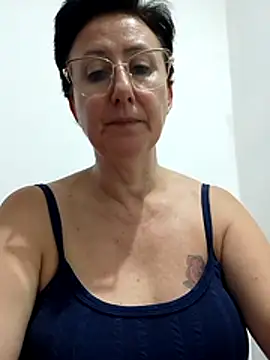 MILEIDE980's Live XXX Chat