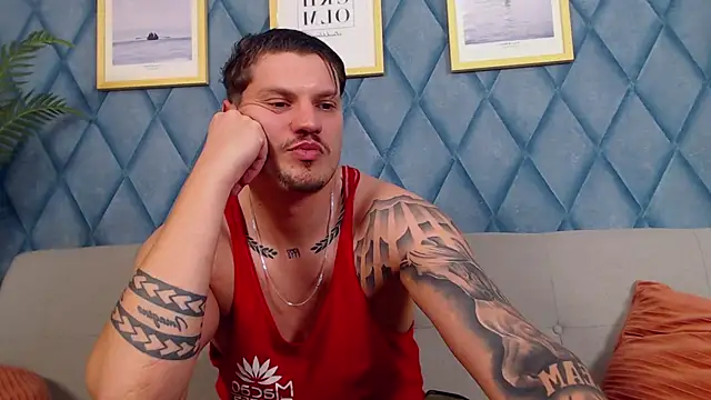 marioalessio Chat XXX in diretta