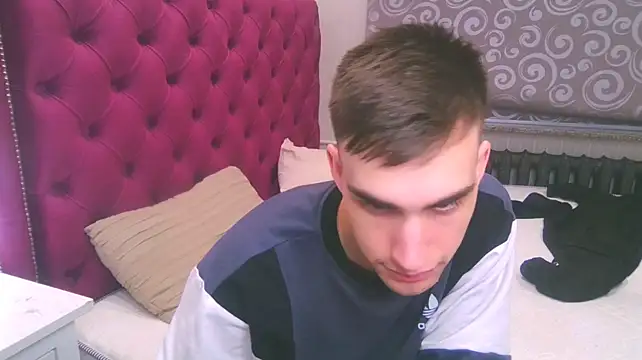 Živý XXX chat DeanWilde