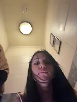 XXX chat uživo modela VendiMur