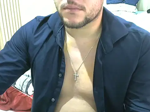 paolo8936's Live XXX Chat
