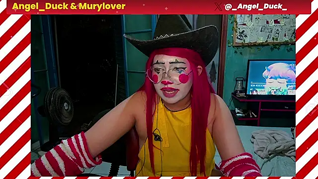 Angel_Duck Chat XXX in diretta