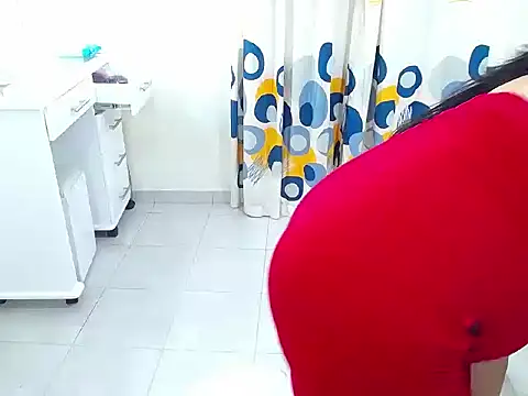 Živý XXX chat hornystepmommy_