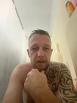 DamonWilson Chat XXX in diretta