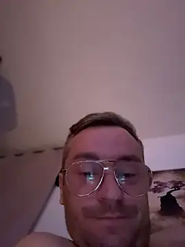 SoberingTadpole XXX чат на живо