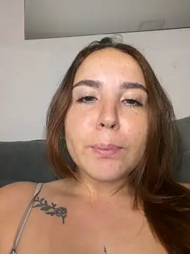 Chat +18 de BrunaMendees ao vivo