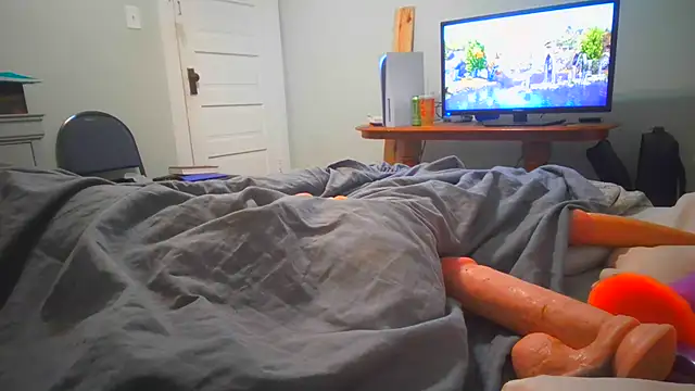 Johnnytailplug's Live XXX Chat