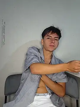 ZaneHoward live XXX chat
