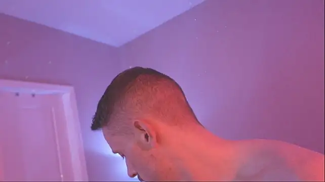 seb_tv élő XXX-chatje