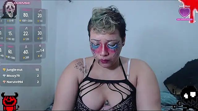 Chat +18 de Cherry_vald ao vivo