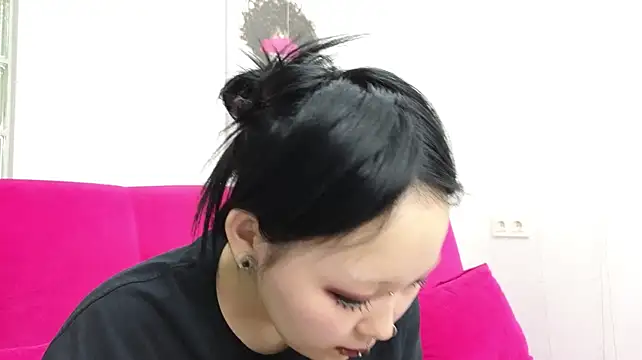 Chat +18 de Cute__Kiko ao vivo