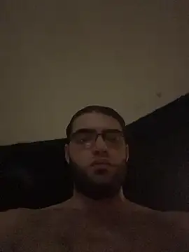 XXX chat uživo modela MarkoX_X