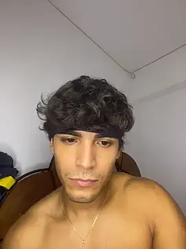 XXX chat uživo modela Smmd2003