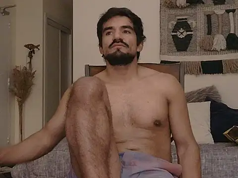عرض كام piggylatino