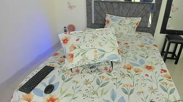 Chat +18 de nancy_19 ao vivo