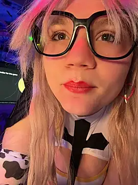 Cutiepiespanks – Live XXX-chat