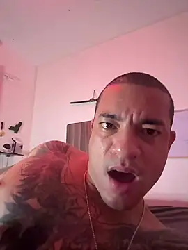 Chat XXX en directo de JUDSONMUFAZA