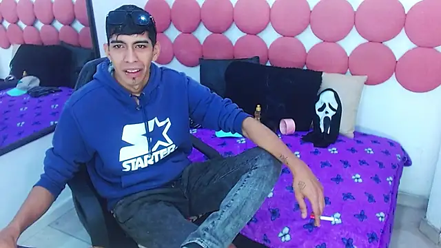 Drake_Jack লাইভ XXX চ্যাট