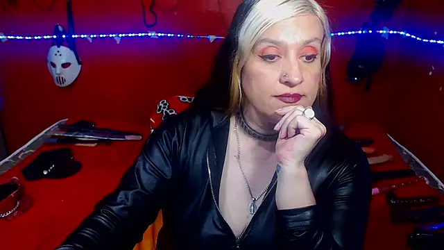 MATURE_Randy Live XXX-chat