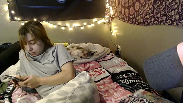 XXX chat uživo modela London_Ray