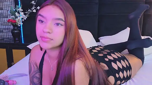 Chat +18 de GabyMoreau ao vivo
