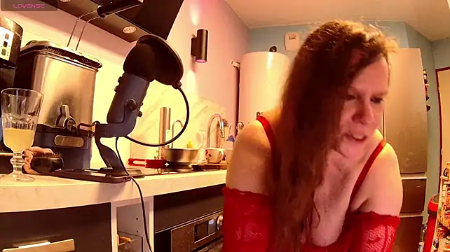 Chat +18 de Endrocleia ao vivo